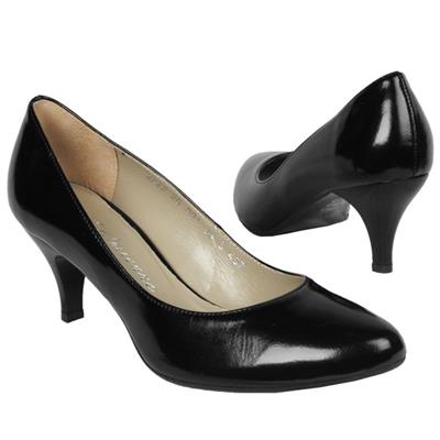 Классические черные туфли на невысоком каблуке Lami-467/18 black