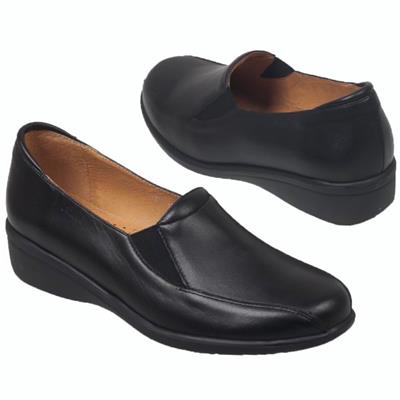 Модные женские черные кожаные ортопедические ботинки Ax-1315 czarny