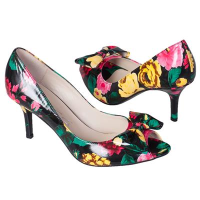 Модные туфли с цветочным принтом MB-0733-AR02 flora czarny-lakier