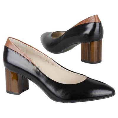 Шикарные женские туфли выполненные из натуральной кожи на каблуке 6 см AN-3669 czarna toska