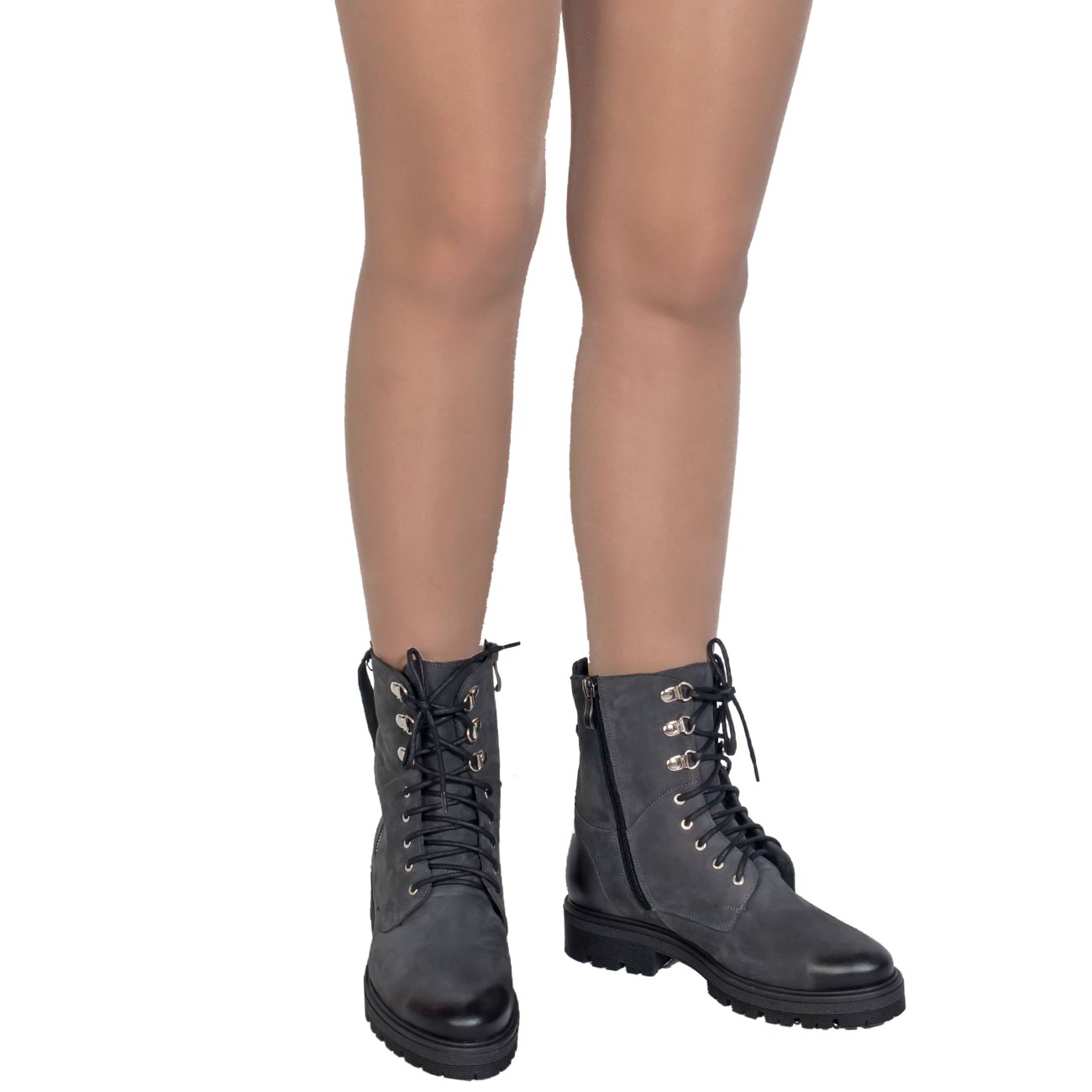 Осенние женские ботинки из нубука на байке в стиле милитари в интернетмагазине Kwinto