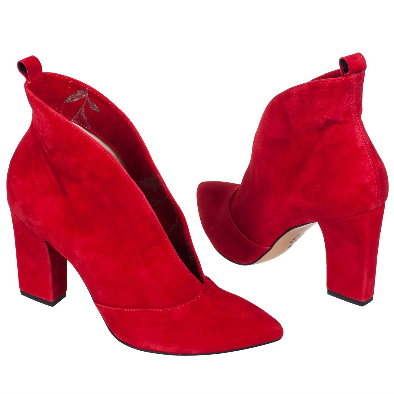 Обувь красная